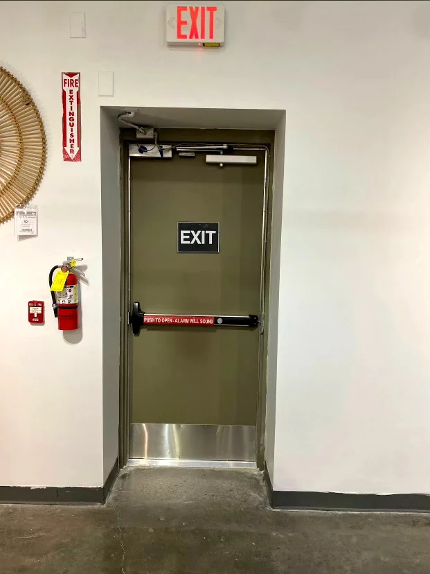 Locksmith & 24/7 Emergency